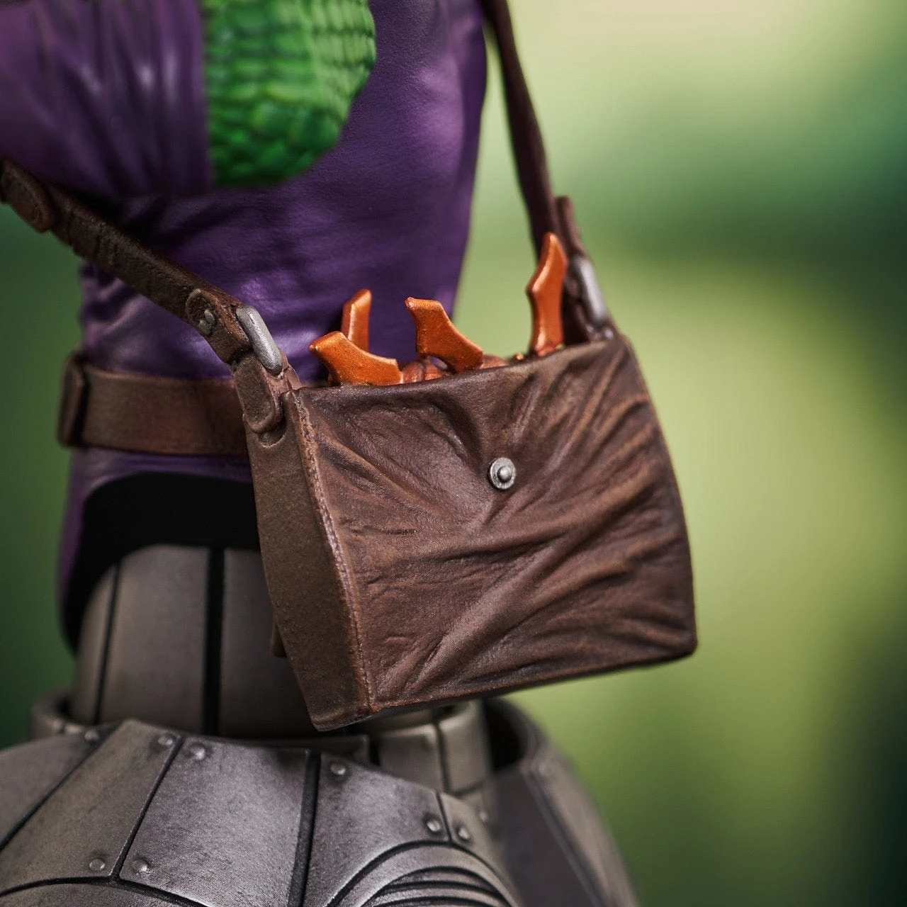 Marvel Comics Green Goblin 1:7 Scale Resin Mini-Bust 12 Marvel Comics Green Goblin 1:7 Scale Resin Mini-Bust - Image 10