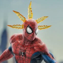 Marvel Comics Spider-Man 1:7 Scale Resin Mini-Bust -Science Fiction Toy Store diamond select toys marvel comics spider man 1 7 scale resin mini bust 30857147646022