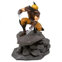 Marvel Gallery Comic Wolverine Statue Diorama -Science Fiction Toy Store diamond select toys marvel gallery comic wolverine statue diorama 30402039513158