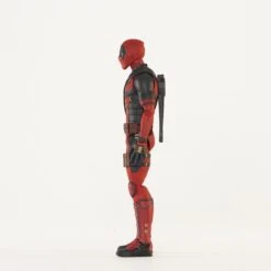 Marvel Select Deadpool & Wolverine Deadpool Action Figure -Science Fiction Toy Store diamond select toys marvel select deadpool wolverine deadpool action figure 33186921447494