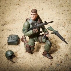 Hasbro G.I. Joe Classified Series Robert "Grunt" Graves Action Figure -Science Fiction Toy Store hasbro g i joe classified series robert grunt graves action figure 30681985253446
