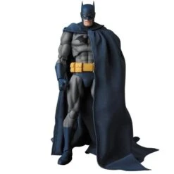 Medicom Toy MAFEX No. 105 Batman: Hush Batman Action Figure -Science Fiction Toy Store medicom toy mafex no 105 batman hush batman action figure 32324395401286 1