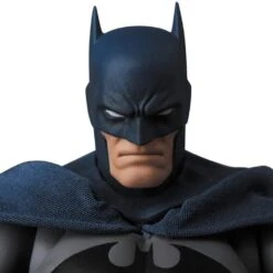Medicom Toy MAFEX No. 105 Batman: Hush Batman Action Figure -Science Fiction Toy Store medicom toy mafex no 105 batman hush batman action figure 32324395597894 1
