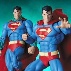 Medicom Toy MAFEX No. 117 Batman: Hush Superman Action Figure -Science Fiction Toy Store medicom toy mafex no 117 batman hush superman action figure 30974571315270 1