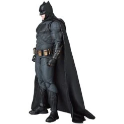 Medicom Toy MAFEX No. 222 Zack Snyder's Justice League Batman Action Figure -Science Fiction Toy Store medicom toy mafex no 222 zack snyder s justice league batman action figure 33499089928262 1